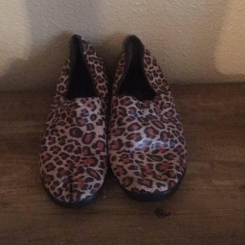 Hospital shoes